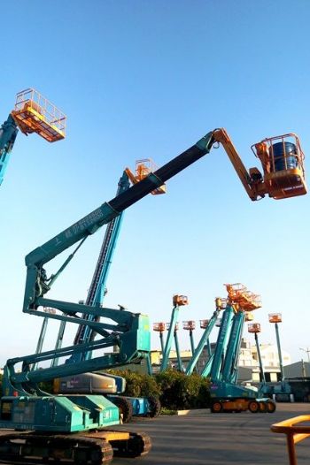 18m屈臂履帶高空作業車